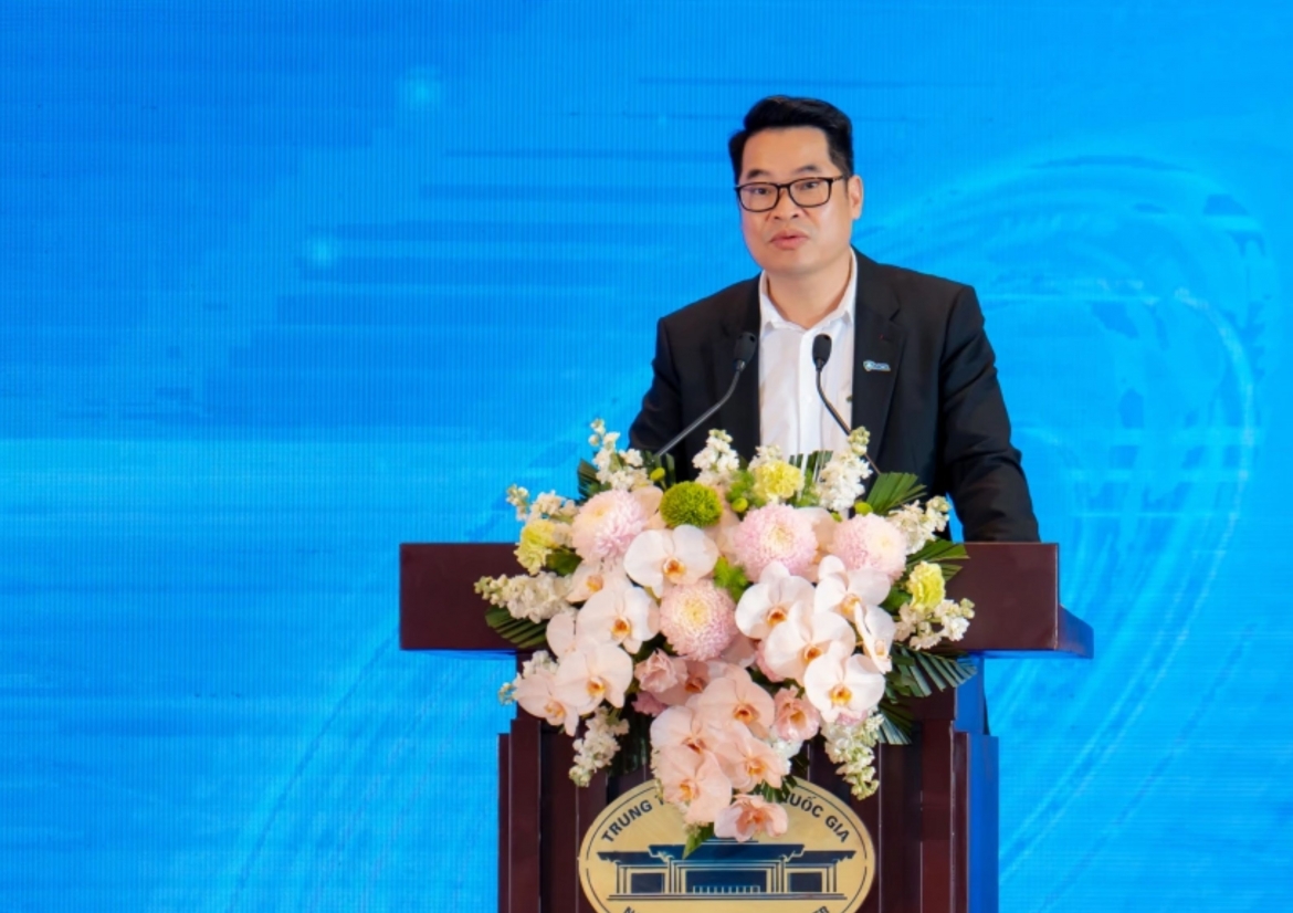 Ông Vũ Duy Hiền - Phó Tổng thư ký kiêm Chánh Văn phòng Hiệp hội An ninh mạng quốc gia, nhấn mạnh rằng doanh nghiệp vừa và nhỏ chính là lực lượng nền tảng của nền kinh tế và là mắt xích quan trọng trong tiến trình chuyển đổi số quốc gia.