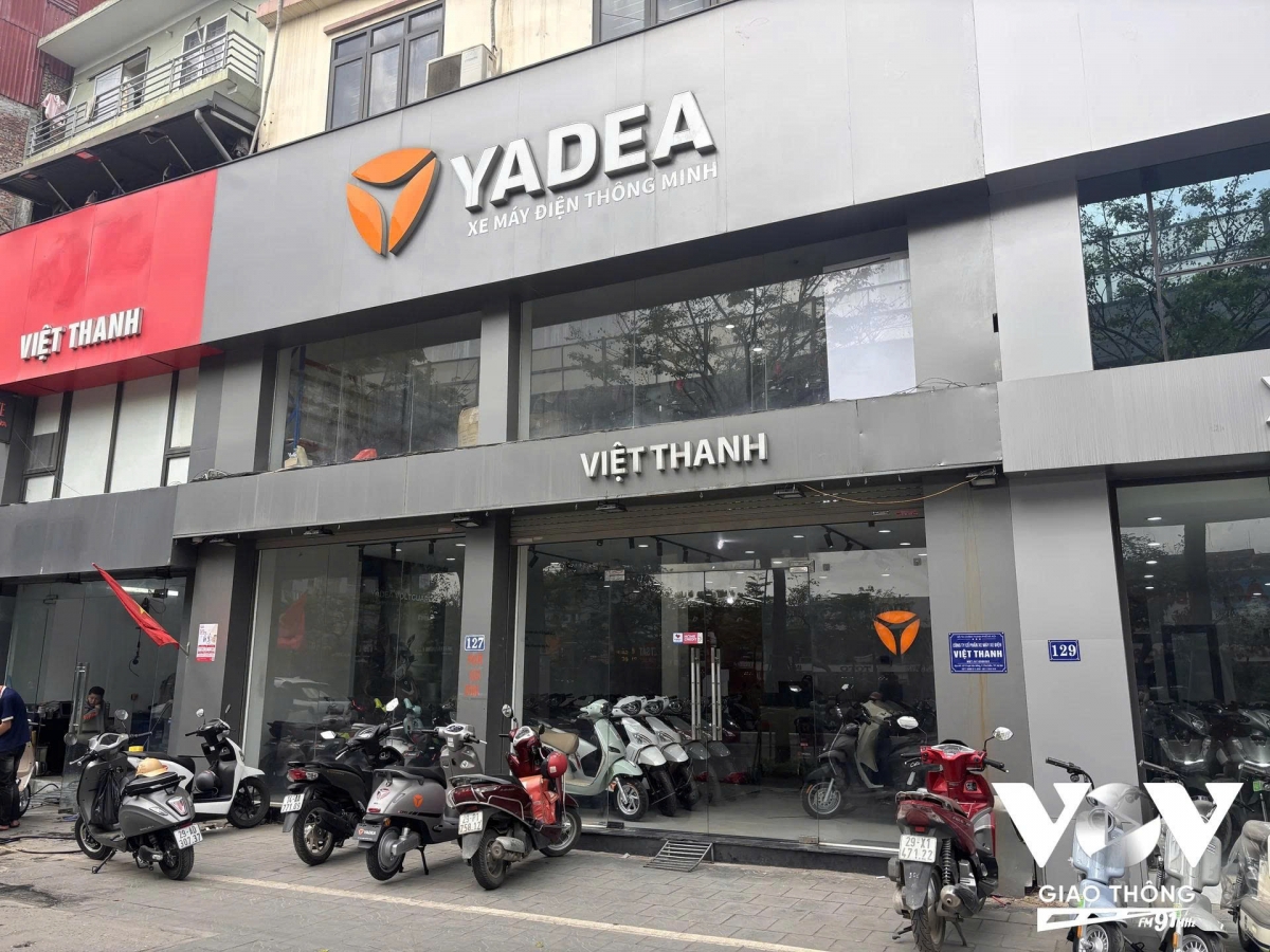 Đại lý xe máy điện Yadea ghi nhận mức tăng doanh thu từ 20-30%, nhưng số lượng hàng nhập chỉ đáp ứng 30% nhu cầu của khách hàng