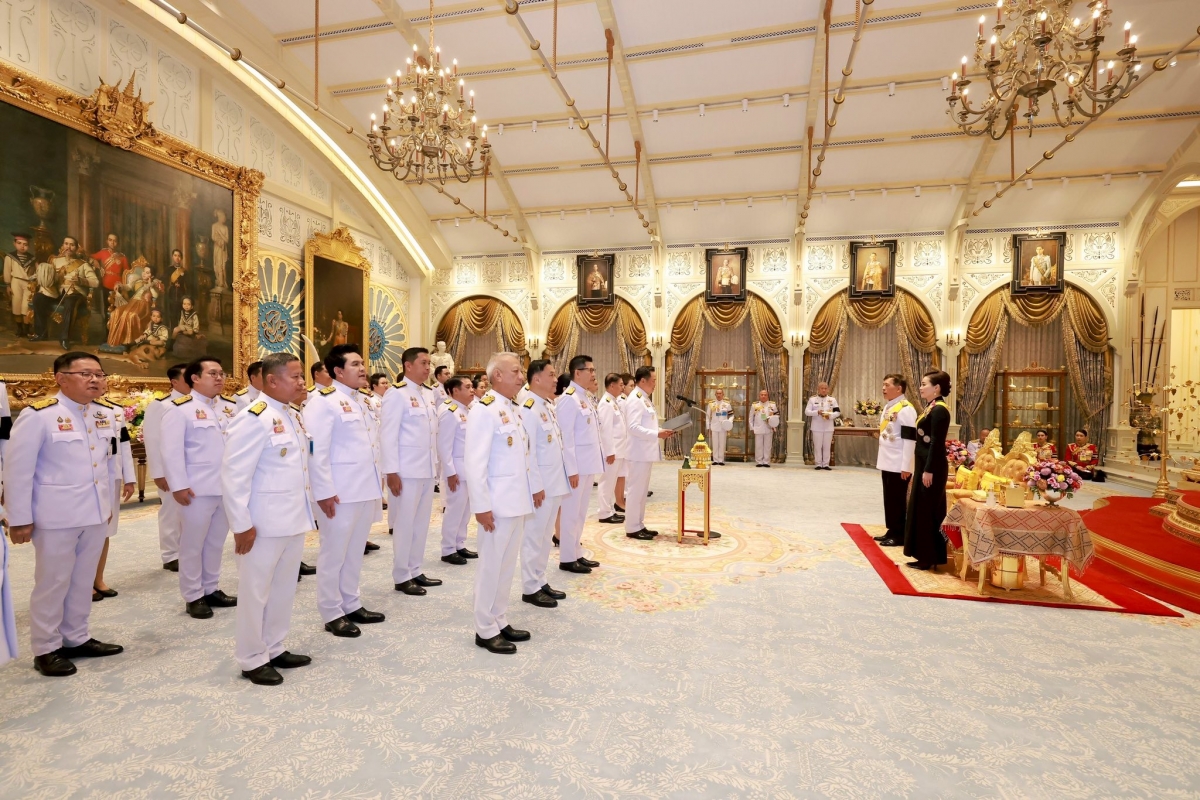Nội các mới của Thái Lan tuyên thệ trước Nhà Vua và Hoàng hậu vào tối 6/4/2026. Ảnh: Chính phủ Thái Lan