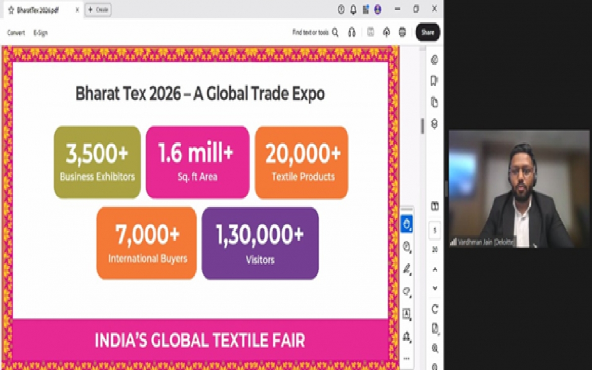 Ông Goutham Jain - đại diện cho Ban tổ chức Bharat Tex 2026 trình bày tại hội thảo