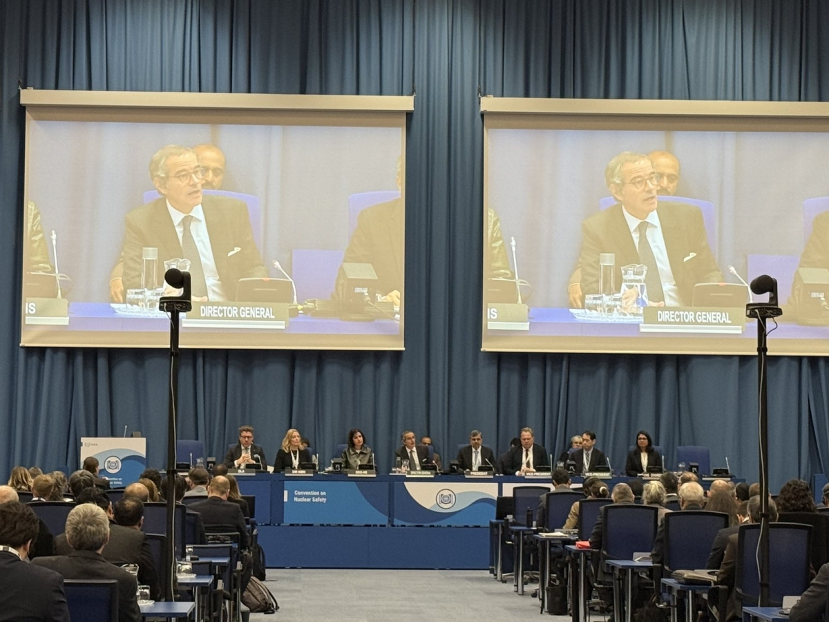 Ông Rafael Mariano Grossi, Tổng Giám đốc IAEA phát biểu tại Phiên toàn thể.