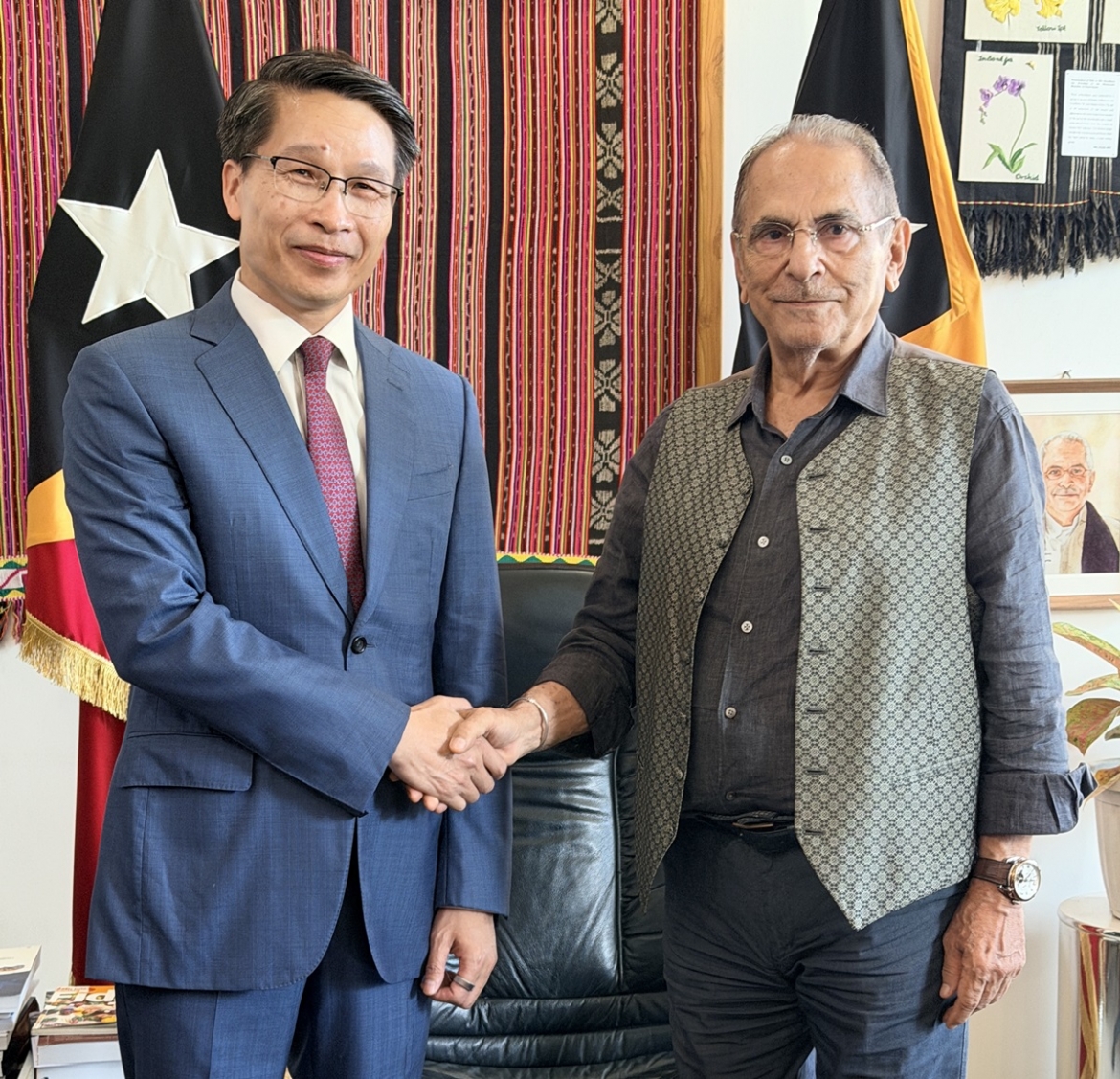 Đại biện Phạm Bình Đàm chào xã giao Tổng thống Timor-Leste Jose Ramos Horta
