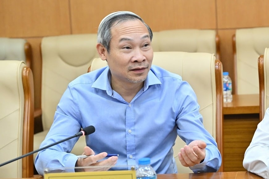 ĐBQH Phan Đức Hiếu mong muốn đại biểu khi phát biểu tranh luận cần nền nã để tạo văn hóa tranh luận.