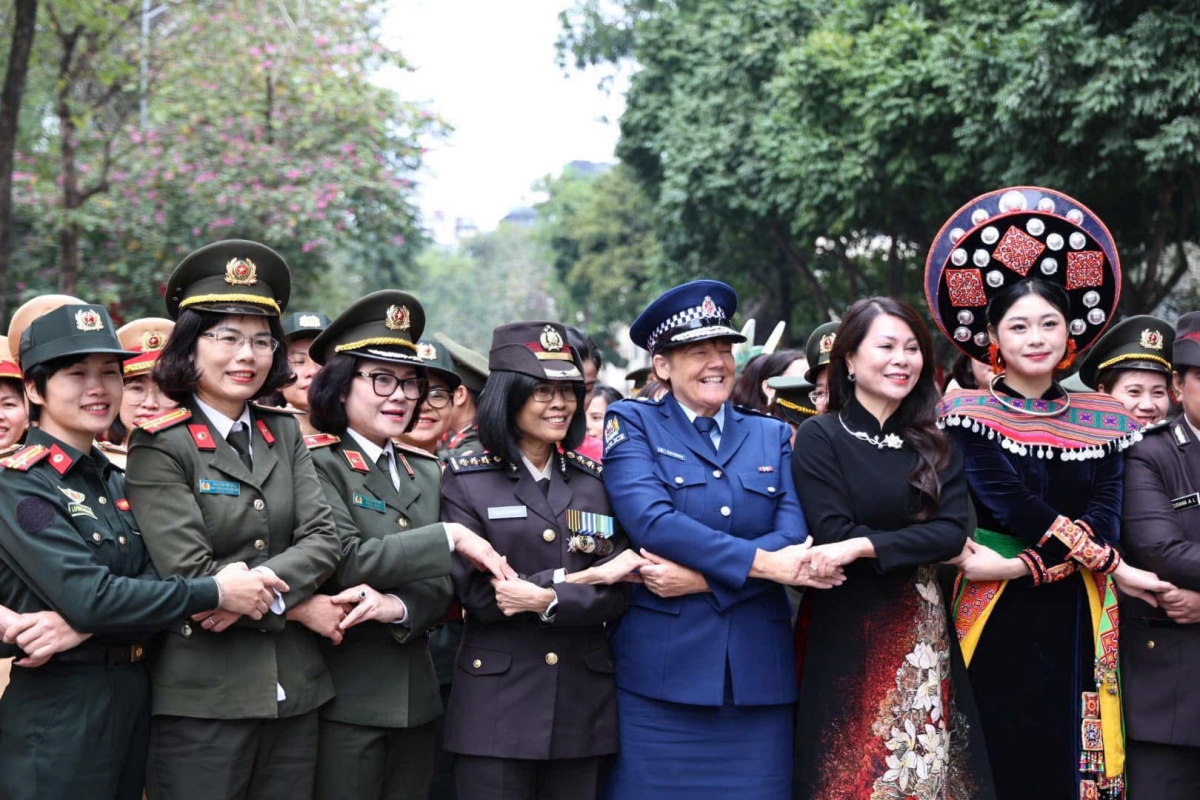 Phát huy vai trò phụ nữ Công an nhân dân trong kỷ nguyên mới