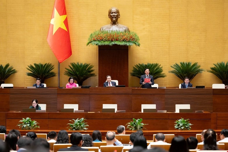 Quốc hội làm việc tại hội trường tại Kỳ họp thứ nhất, chiều 23/4