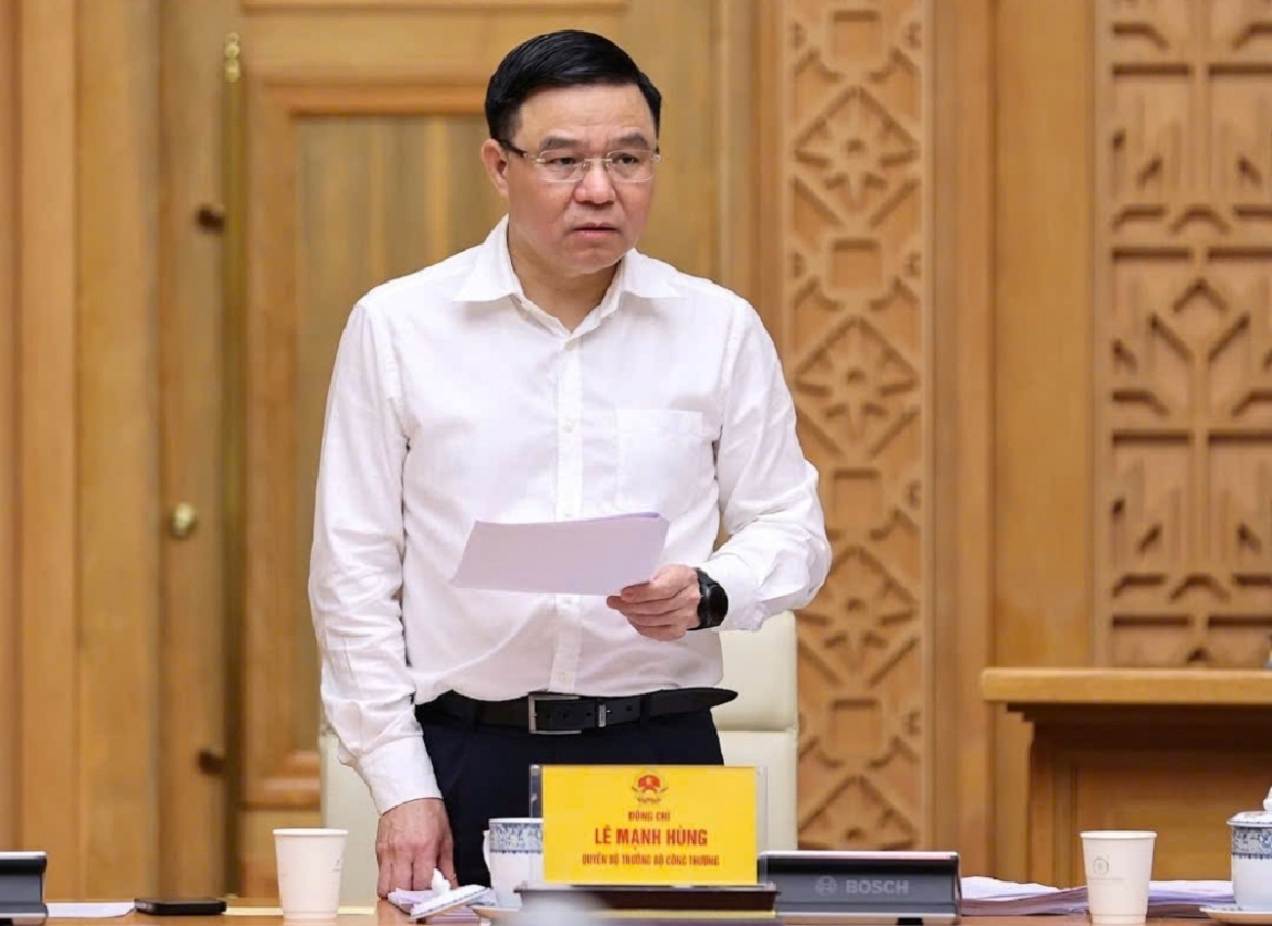 Quyền Bộ trưởng Bộ Công Thương Lê Mạnh Hùng Ảnh: VGP