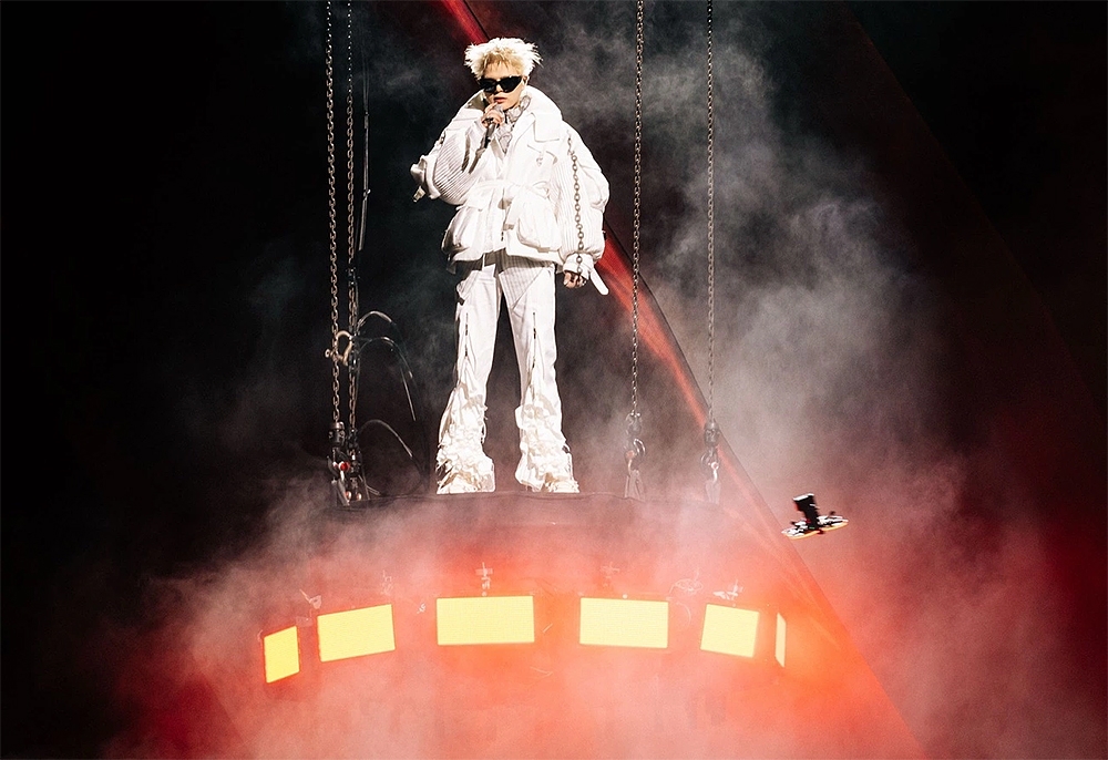 Concert lớn đầu tiên trong sự nghiệp mang tên “Luminarhy” của Quang Anh Rhyder hôm 4/4 đã giúp ca sĩ thoát mác “thần đồng nhí” sau 13 năm kể từ khi đăng quang “The Voice Kids”.