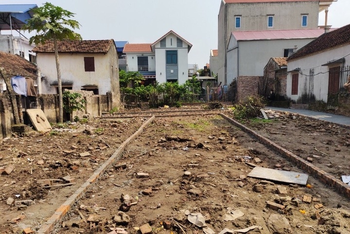 Nhiều rủi ro với nhà đầu tư nếu "ôm" đất chờ quy hoạch.