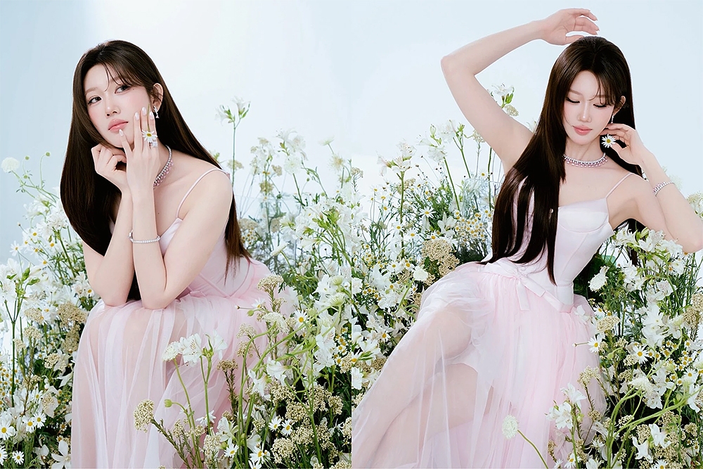 Thúy Ngân đẹp rạng rỡ trong lễ sinh nhật ở tuổi 35.