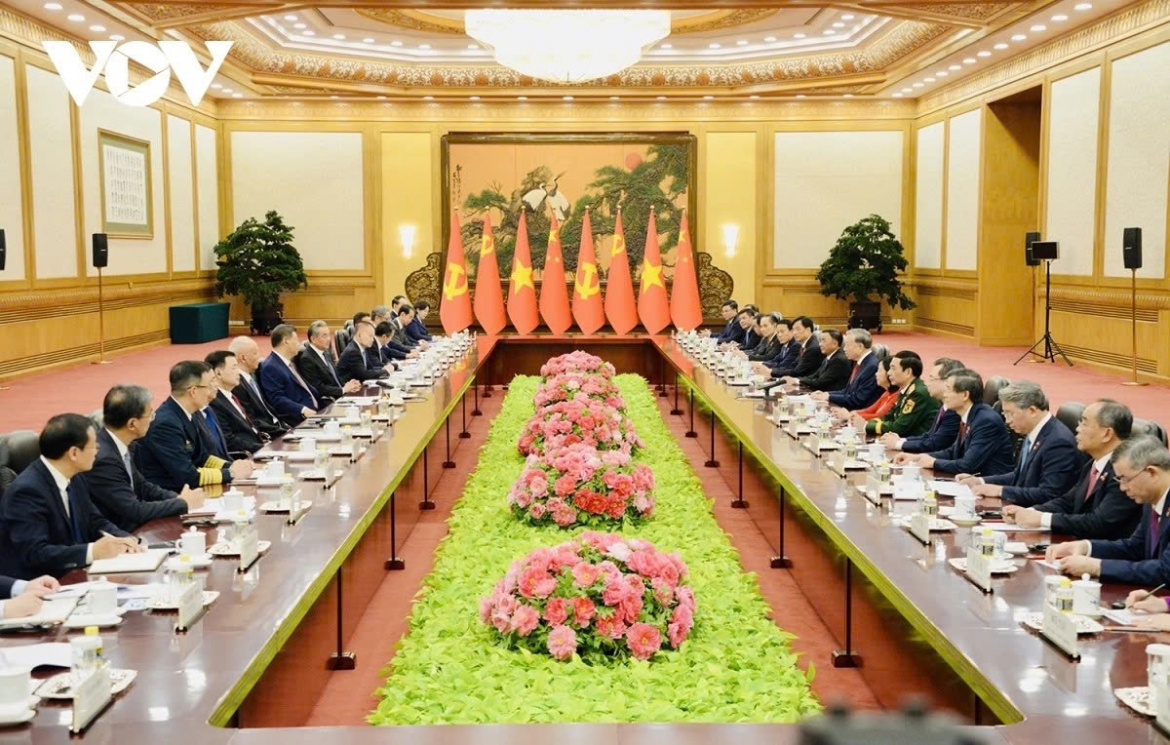 Tổng Bí thư, Chủ tịch nước Tô Lâm hội đàm với Tổng Bí thư, Chủ tịch nước Tập Cận Bình sáng 15/4