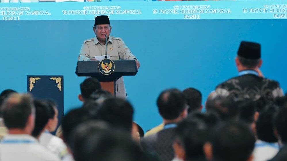 Tổng thống Indonesia Prabowo Subianto chủ trì lễ khởi công giai đoạn hai Dự án chế biến và phân phối dầu khí quốc gia tại Trung Java hôm 29/4. Ảnh: Presidenri