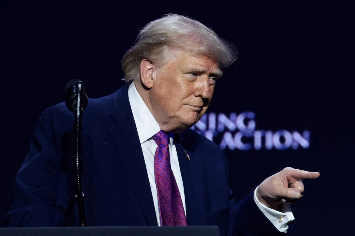 Tổng thống Donald Trump tại một sự kiện của tổ chức Turning Point USA ở thành phố Phoenix, bang Arizona ngày 17/4. Ảnh: Reuters