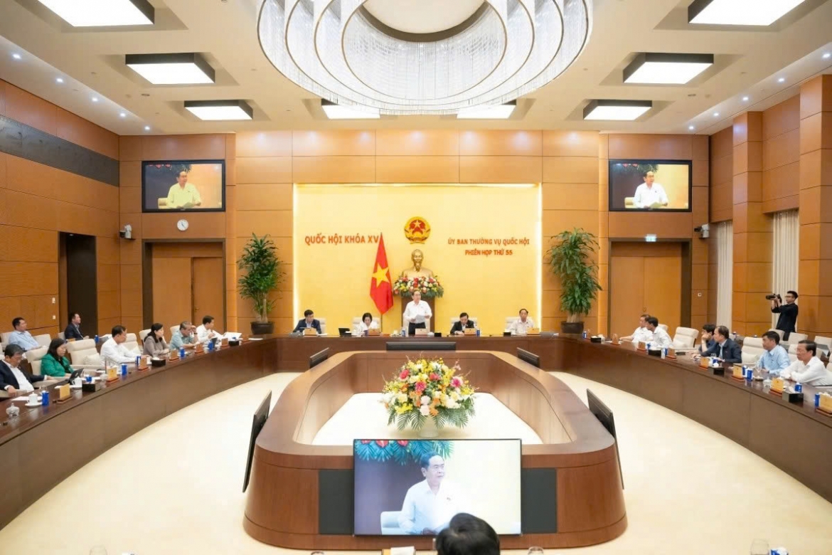Một phiên họp của Ủy ban Thường vụ Quốc hội