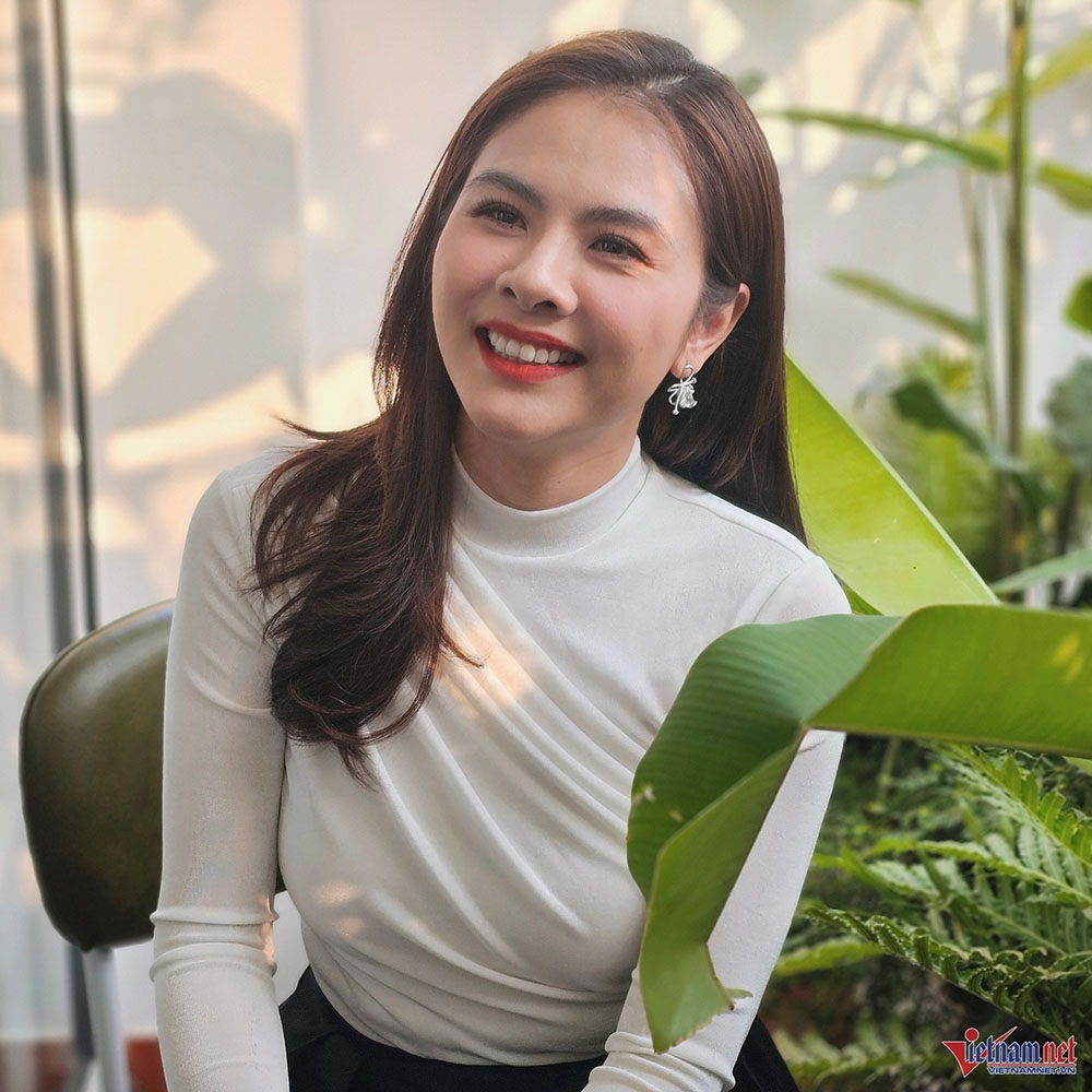 Vân Trang trong "Bus: Chuyến xe một chiều" ở nhà 1.000m2, cuộc sống giàu có khó ai sánh bằng.