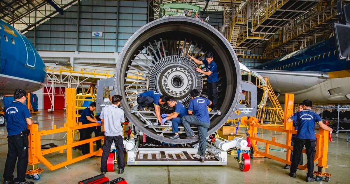 Vietnam Airlines đầu tư công nghệ, nâng cao chất lượng đào tạo nhân lực và hoàn thiện quy trình vận hành theo chuẩn quốc tế.