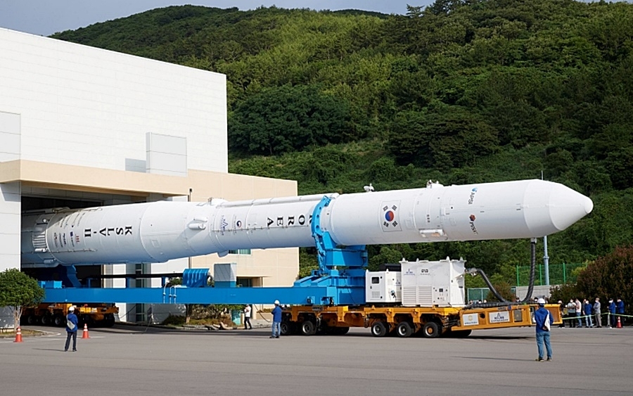 Tên lửa đẩy Nuri. Ảnh: Viện nghiên cứu hàng không vũ trụ Hàn Quốc.