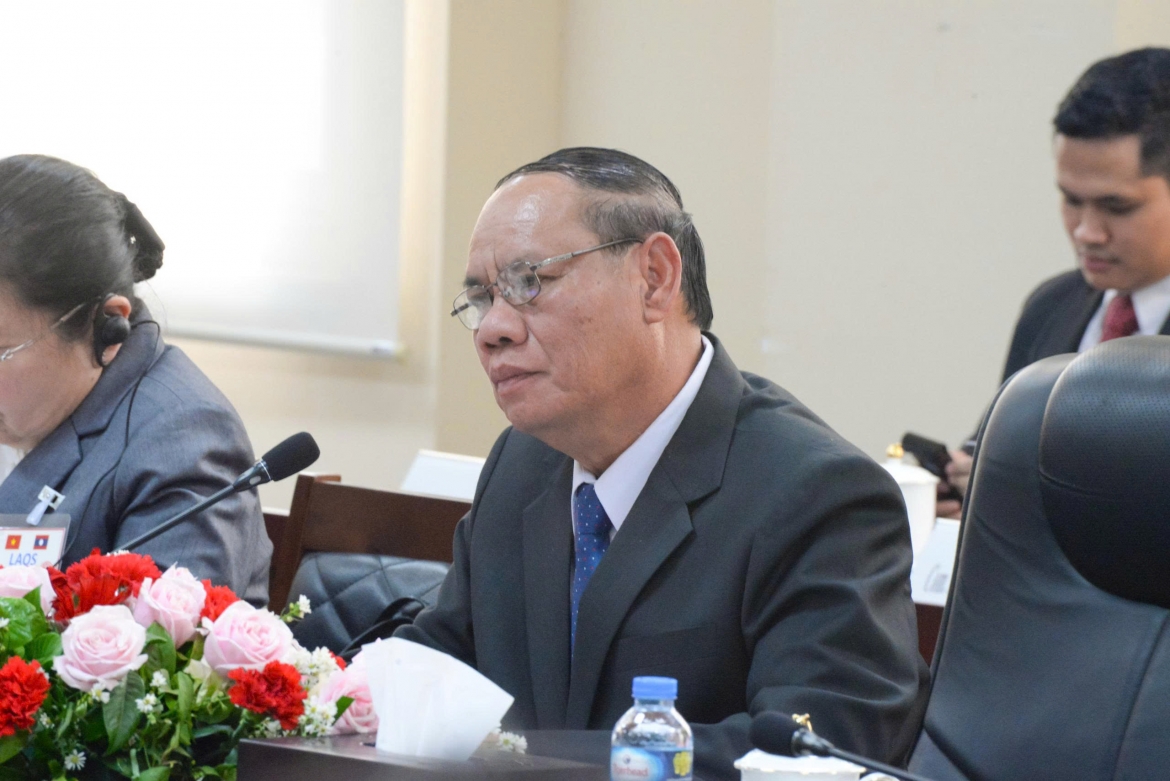 Thường trực Ban Bí thư Trung ương Đảng Nhân dân Cách mạng Lào Vilay Lakhamphong phát biểu tại cuộc hội đàm