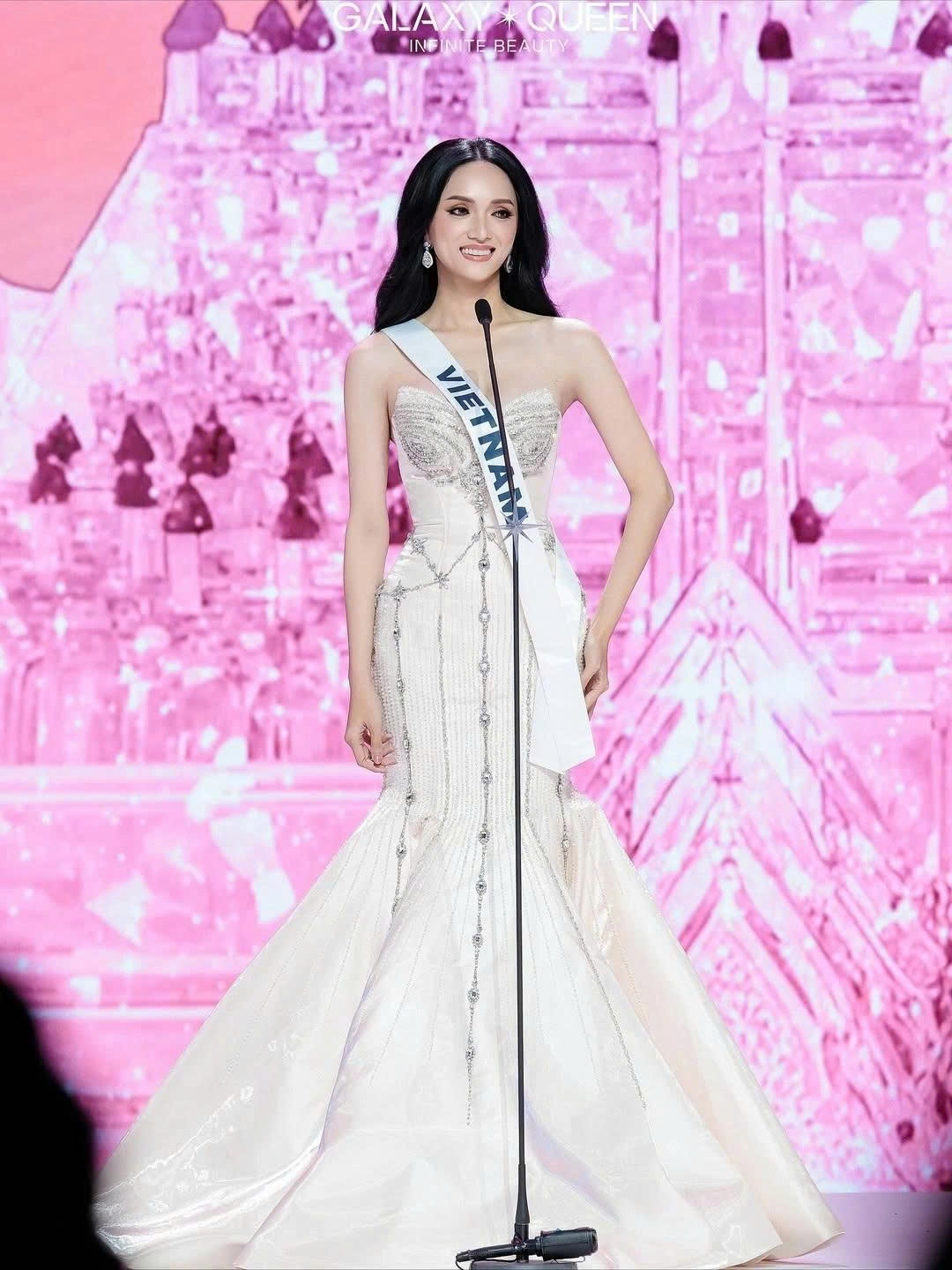 Hương Giang tại Miss Universe 2025