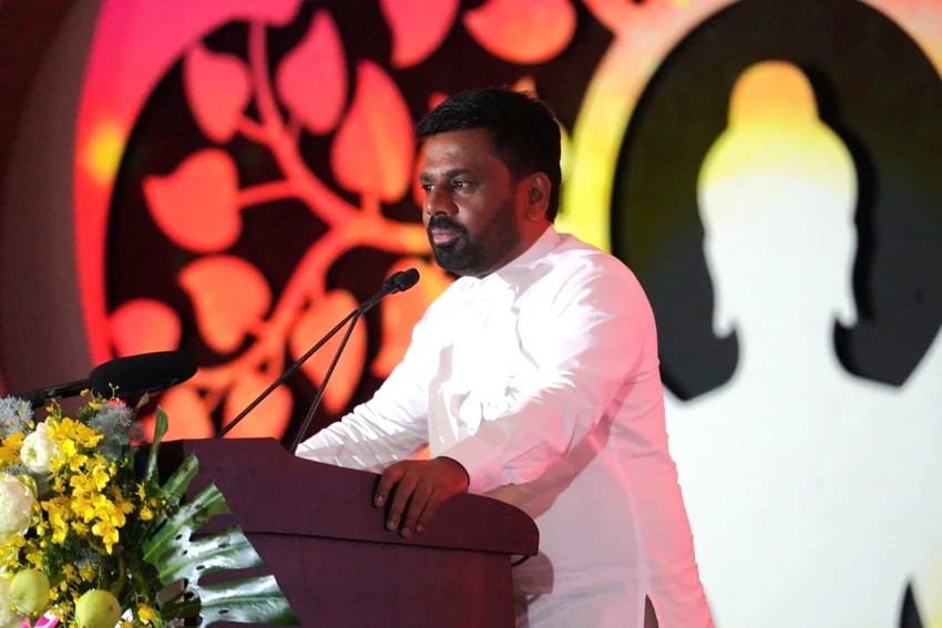 Tổng thống Sri Lanka - ông Anura Kumara Dissanayaka phát biểu tại lễ khai mạc Vesak 2025 sáng 6/5. (Ảnh: BTC VESAK 2025)