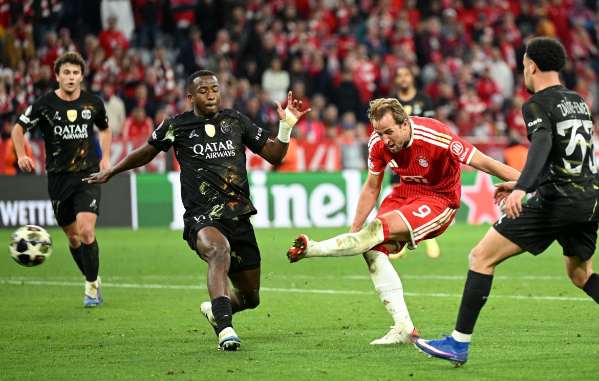 Pha dứt điểm thành bàn của Harry Kane. (Ảnh: Reuters)