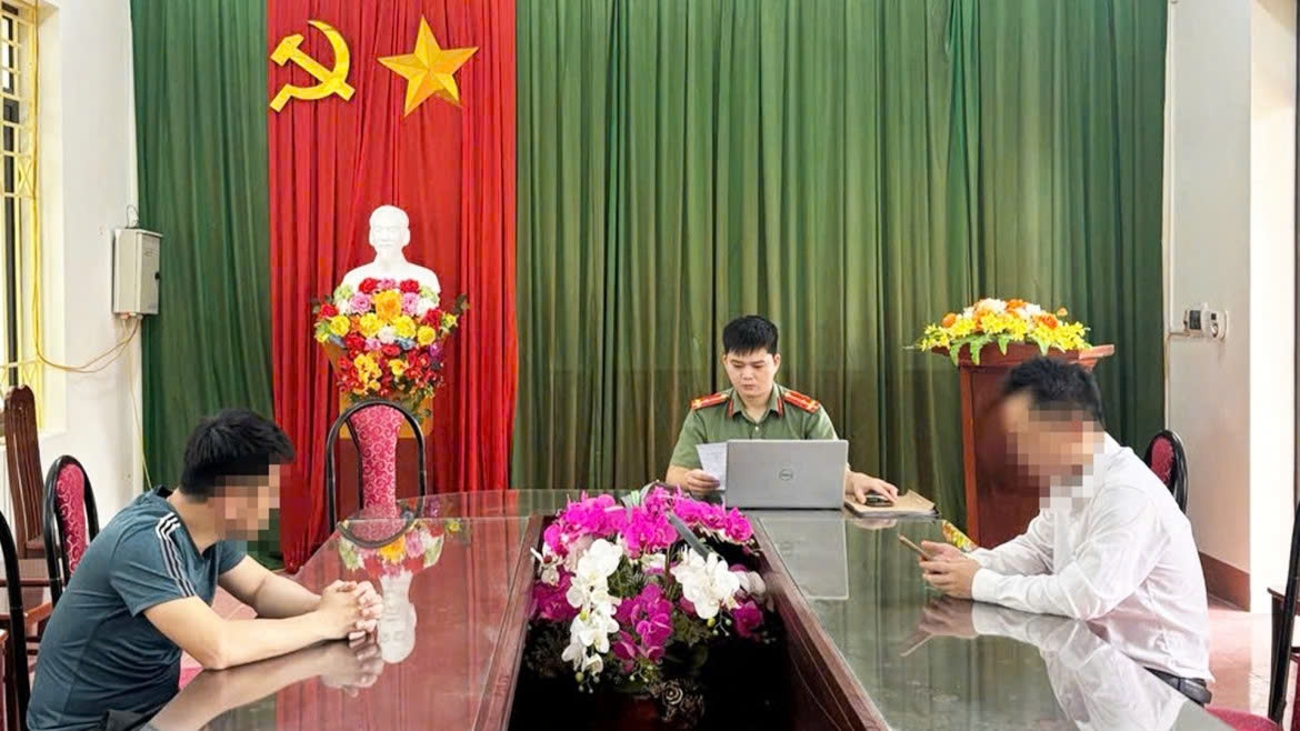 Công an xã Bình Yên, Thái Nguyên ra quyết định xử phạt vi phạm hành chính số tiền 5 triệu đồng đối với Đ.A.T. (SN 1991) về hành vi sử dụng mạng xã hội để cung cấp, chia sẻ thông tin giả mạo, sai sự thật, xúc phạm danh dự, nhân phẩm cá nhân.