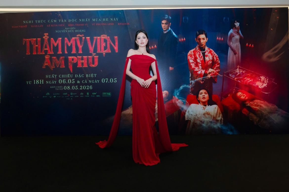 Trong phim, Ngọc Trinh đảm nhận vai Thanh, một bác sĩ ngoại khoa. Nhân vật này rơi vào biến cố lớn khi người yêu là Thuận, do Lê Xuân Tiền thủ vai, bất ngờ lâm vào hôn mê ngay trong ngày cầu hôn.