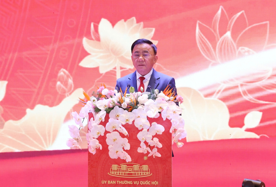 Ủy viên Bộ Chính trị, Thường trực Ban Bí thư Trần Cẩm Tú phát biểu tại Hội nghị Hội đồng nhân dân toàn quốc triển khai phương hướng, nhiệm vụ nhiệm kỳ 2026-2031
