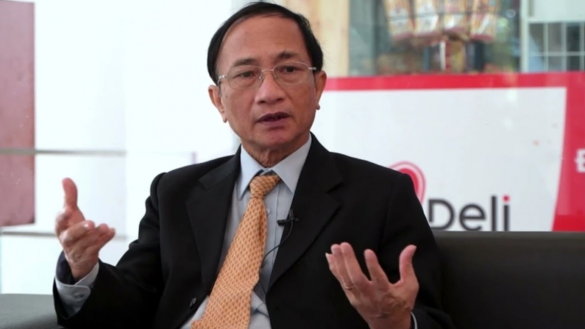 TS Hoàng Ngọc Vinh