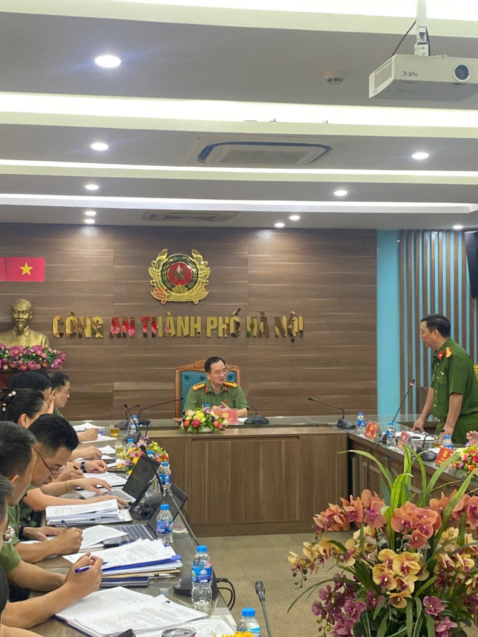 Đại tá Đoàn Đức Thắng - Chánh thanh tra Công an thành phố Hà Nội chủ trì cuộc họp thanh tra chuyên đề