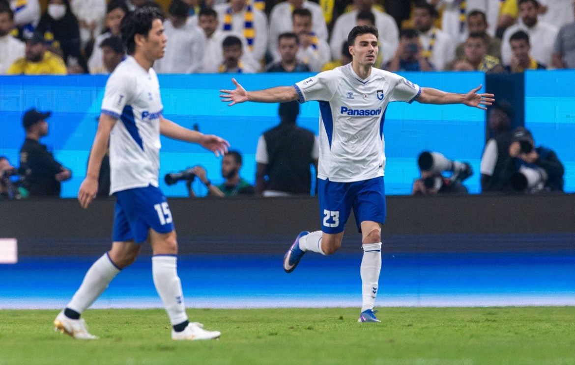 Deniz Hummet là người hùng giúp Gamba Osaka thắng Al Nassr 1-0. (Ảnh: AFC)