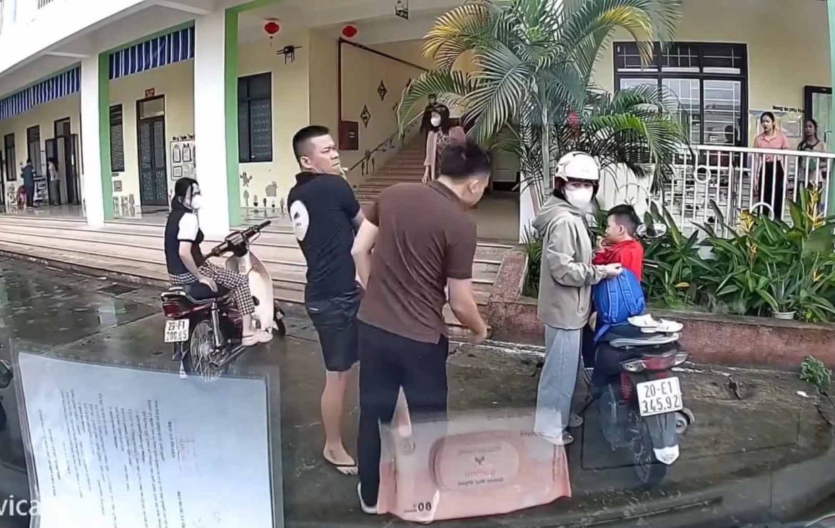 Hiện trường sự việc (ảnh: Cắt từ clip)