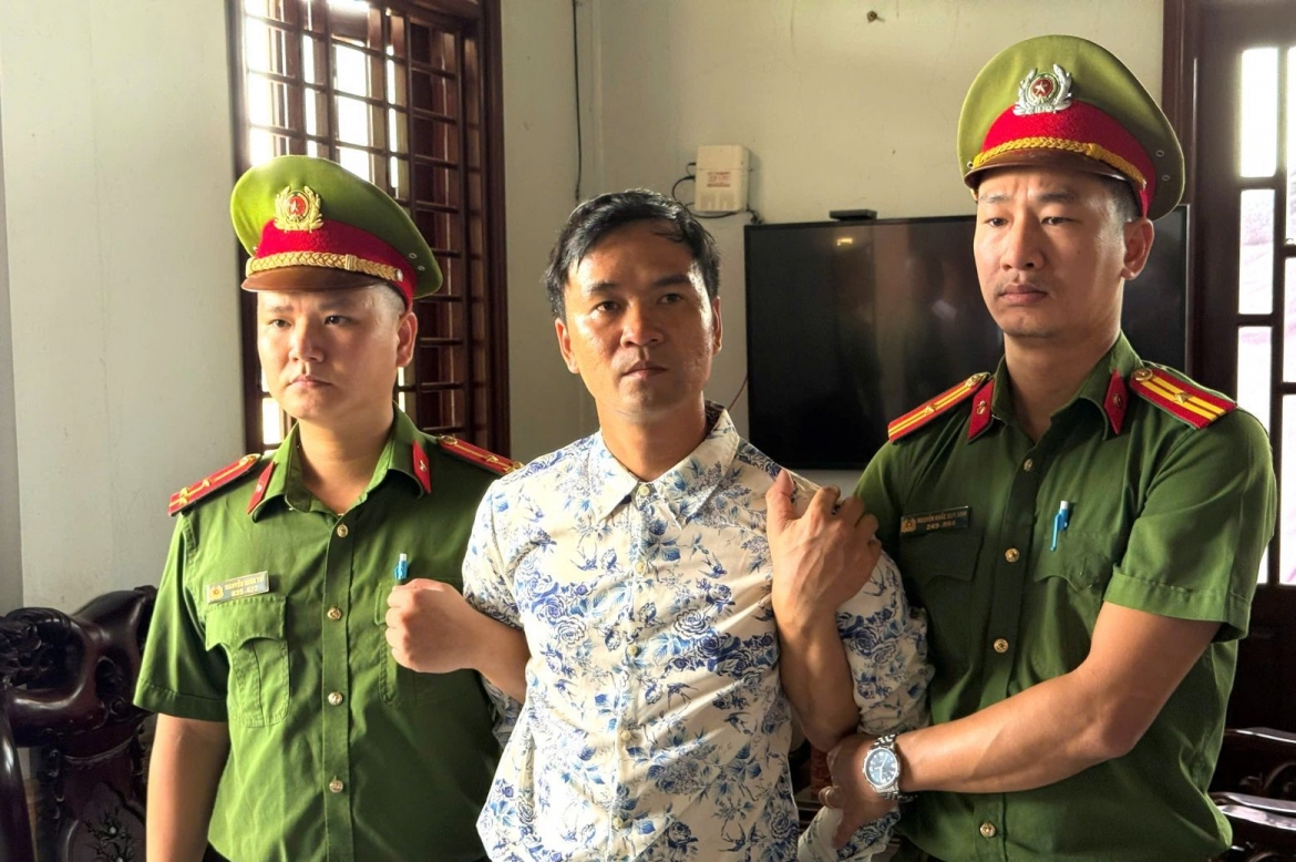 Cơ quan chức năng bắt tạm giam ông Mai Hoàng