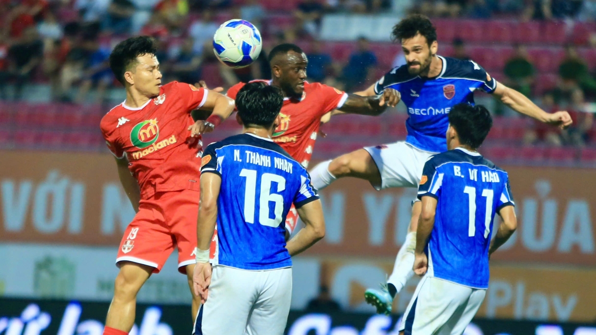 CLB TP.HCM thua 2-4 trước Hải Phòng ở vòng 23 V-League 2025/2026. (Ảnh: VPF)