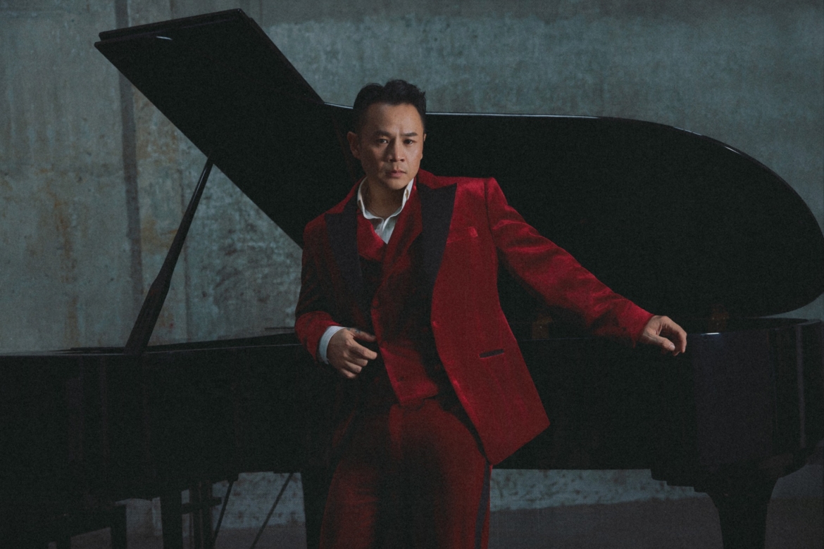 Album mang đến hình ảnh một Binz lặng lẽ, sâu sắc và giàu tính tự sự. (Ảnh: Fbnv)