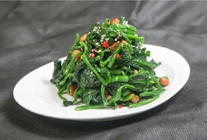 Cải bó xôi giàu chất dinh dưỡng