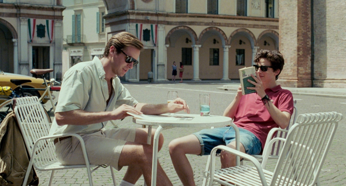 Ánh sáng, màu phim và nhịp kể chậm rãi tạo nên chất thơ riêng cho Call Me by Your Name