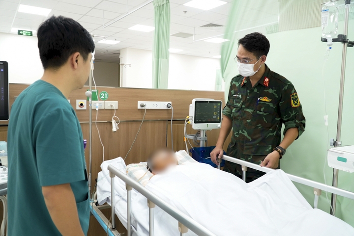 Hiện bệnh nhân tiếp tục được điều trị chuyên sâu tại Bệnh viện Quân y 175. (Ảnh: BVCC)