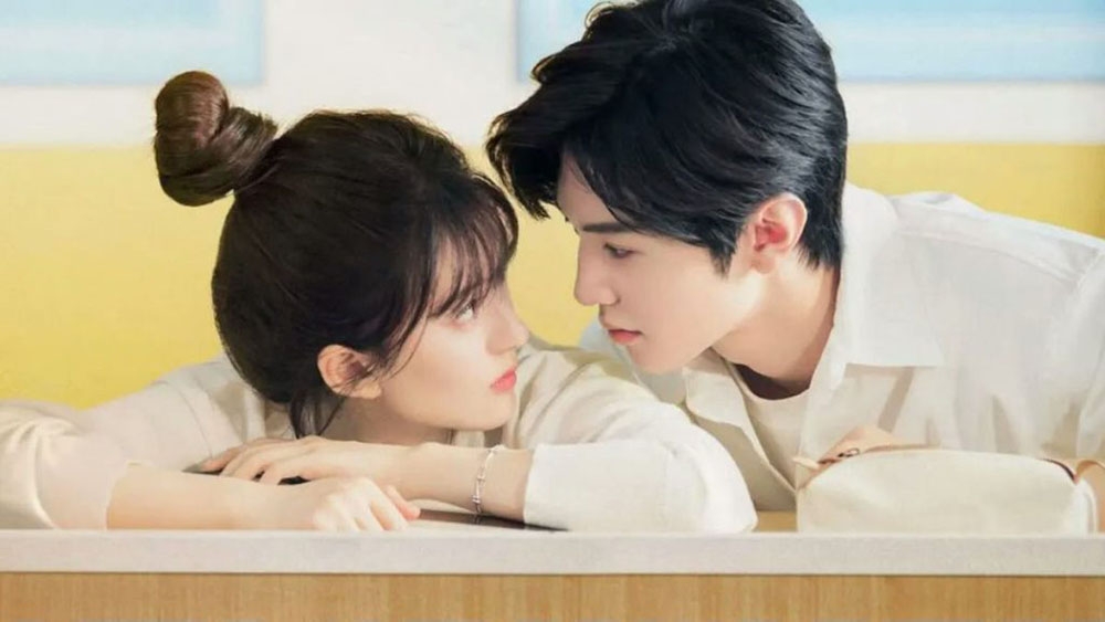 Trong phim truyền hình Trung Quốc, chỉ hình ảnh thôi là chưa đủ. Điều thực sự khiến khán giả xúc động chính là sự tương tác tự nhiên, ánh mắt biểu cảm và sự căng thẳng cảm xúc chân thực giữa hai diễn viên. Một số cặp đôi trên màn ảnh trở nên thuyết phục đến mức người xem khó lòng quên được họ ngay cả sau khi bộ phim kết thúc.