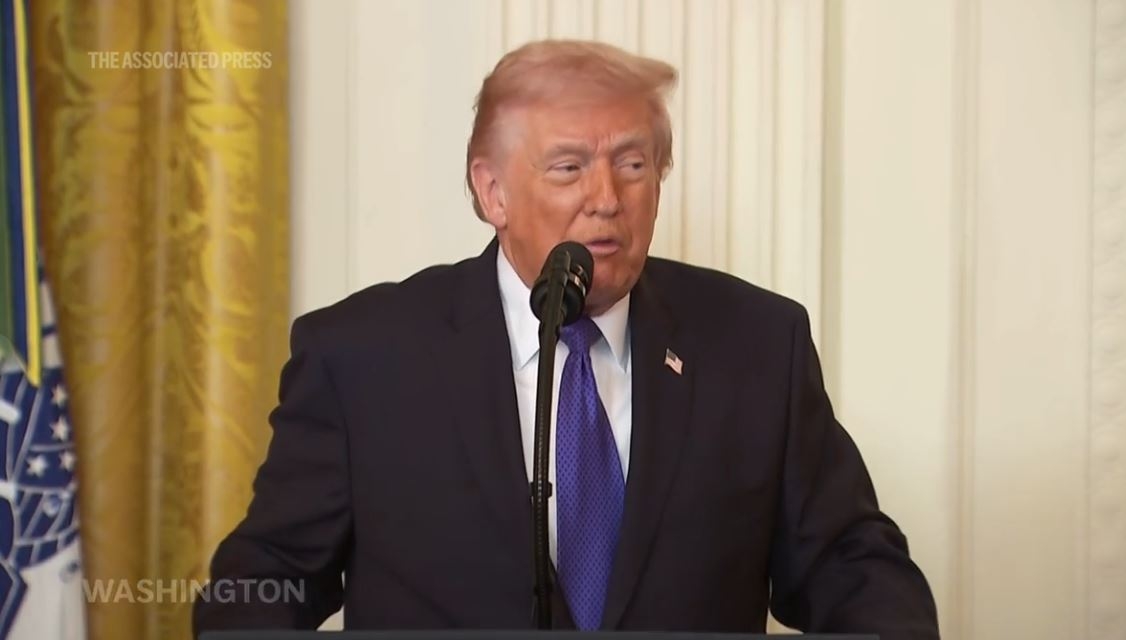 Tổng thống Trump. Ảnh: AP