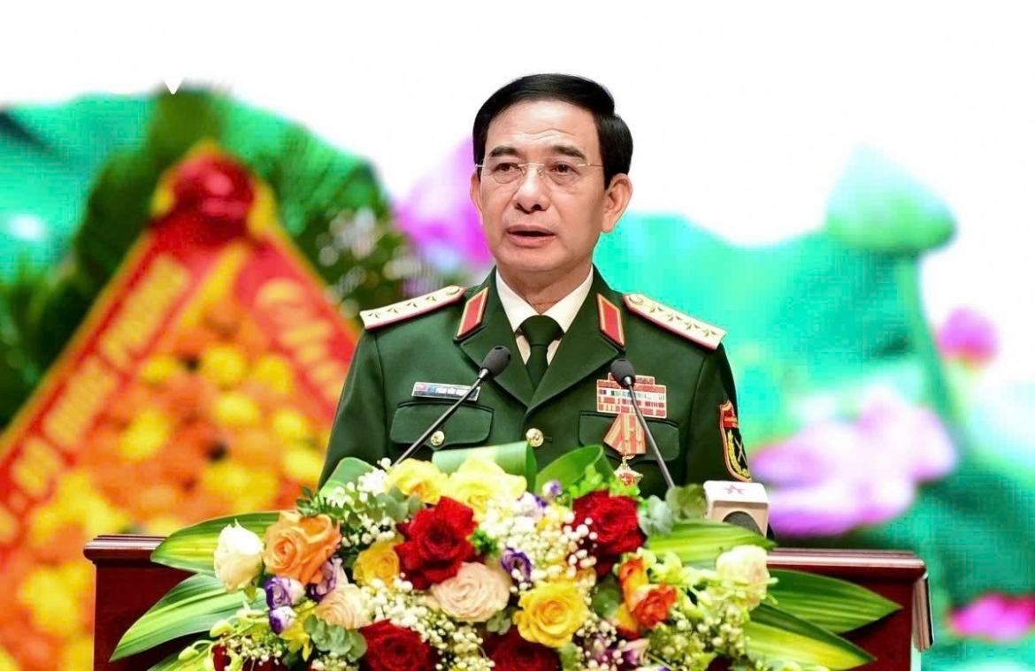Đại tướng Phan Văn Giang - Ủy viên Bộ Chính trị, Phó Bí thư Quân ủy Trung ương, Phó Thủ tướng Chính phủ, Bộ trưởng Bộ Quốc phòng đã gửi thư chúc mừng tới cán bộ, nhân viên, chiến sĩ Cục Tuyên huấn và ngành Tuyên huấn Quân đội qua các thời kỳ nhân dịp kỷ niệm 80 năm Ngày truyền thống Cục Tuyên huấn và ngành Tuyên huấn Quân đội. Ảnh: Quỳnh Trang