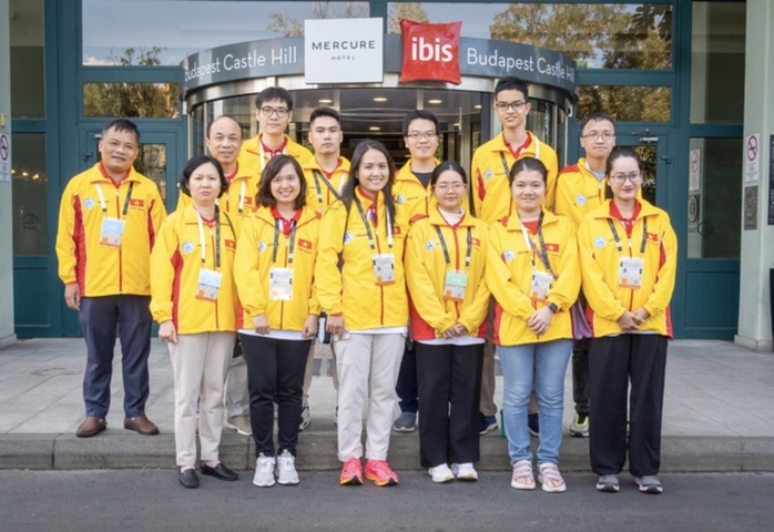 Cục TDTT nói gì về lùm xùm chốt danh sách ĐT cờ vua Việt Nam dự Olympiad qua... nhóm chat? (Ảnh: Hầu hết các thành viên ĐT cờ vua Việt Nam tham dự Olympiad 2024 sẽ vắng mặt tại giải năm nay)