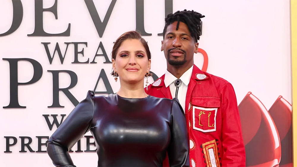 Nhạc sĩ từng đoạt giải Grammy Jon Batiste và vợ, nhà văn, nhà hoạt động Suleika Jaouad, xuất hiện với tư cách khách mời tại bữa tiệc của Miranda ở Hamptons. (Ảnh: Getty Images)