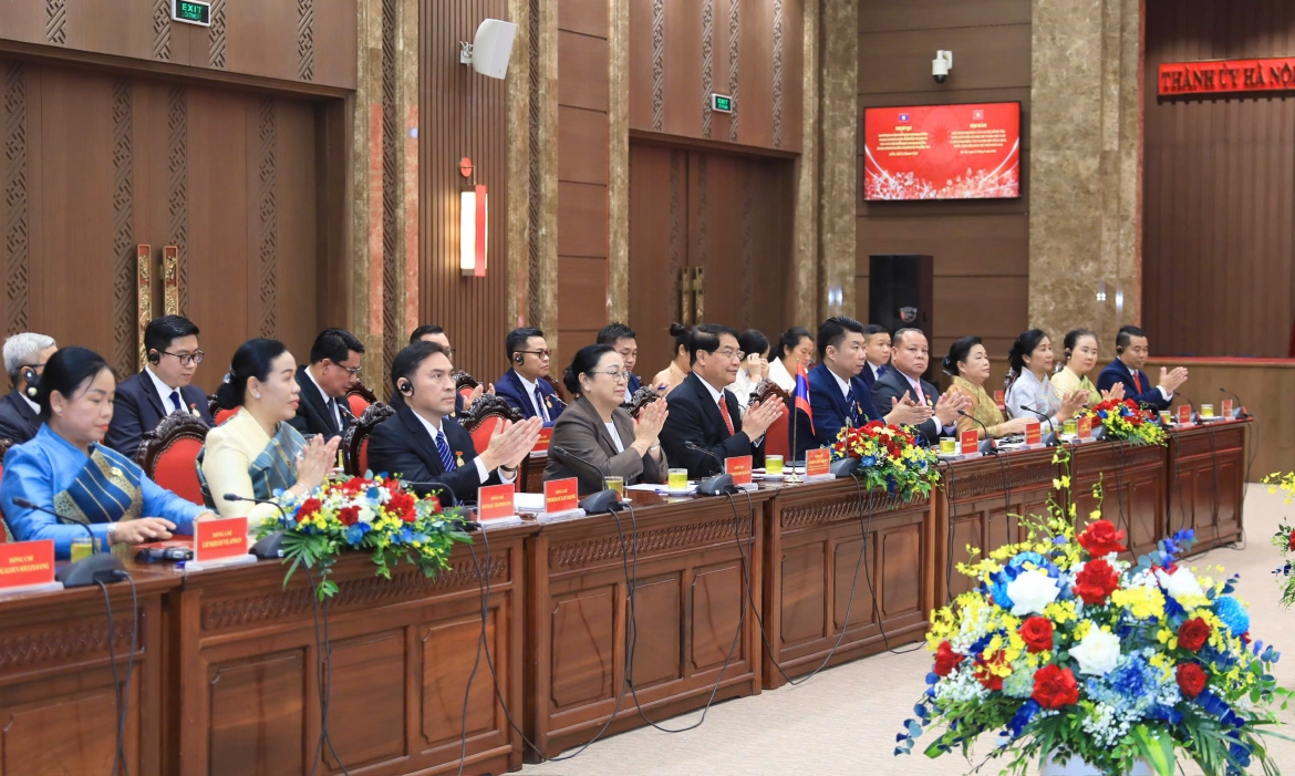 Đoàn đại biểu Thủ đô Vientiane.