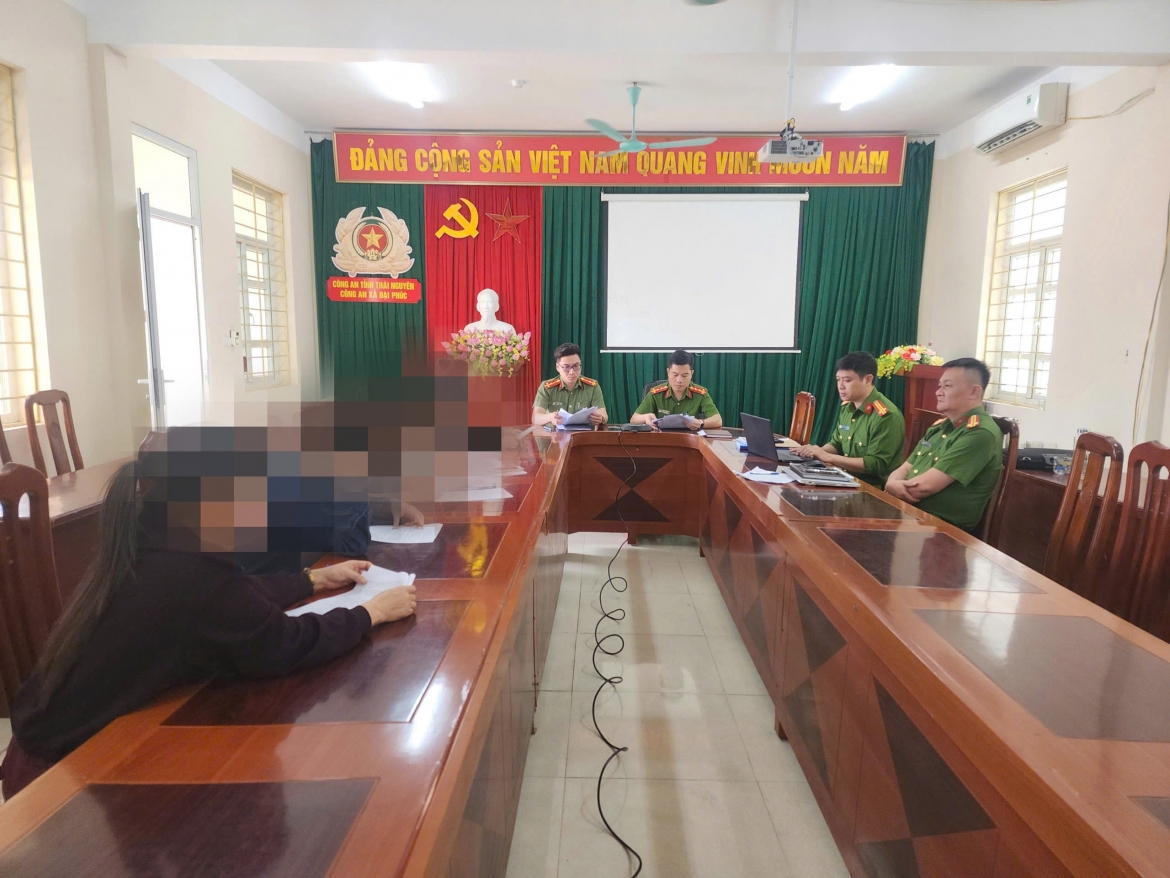 Công an xã Đại Phúc, Thái Nguyên xử phạt các công dân về về hành vi gây mất trật tự tại Khu di tích lịch sử quốc gia 27/7