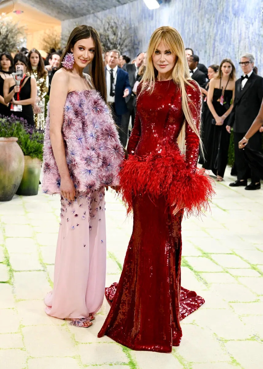 Sunday Rose và Nicole Kidman