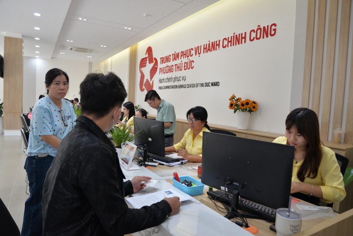TP.HCM bố trí hơn 400 người không chuyên trách hỗ trợ chuyển đổi số cấp xã (ảnh minh họa)