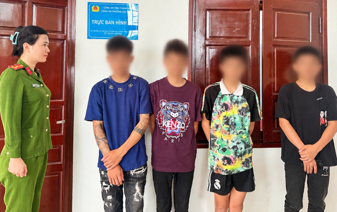 Các đối tượng có liên quan đến vụ án tại Cơ quan Công an. (Ảnh: Công an Thanh Hóa)