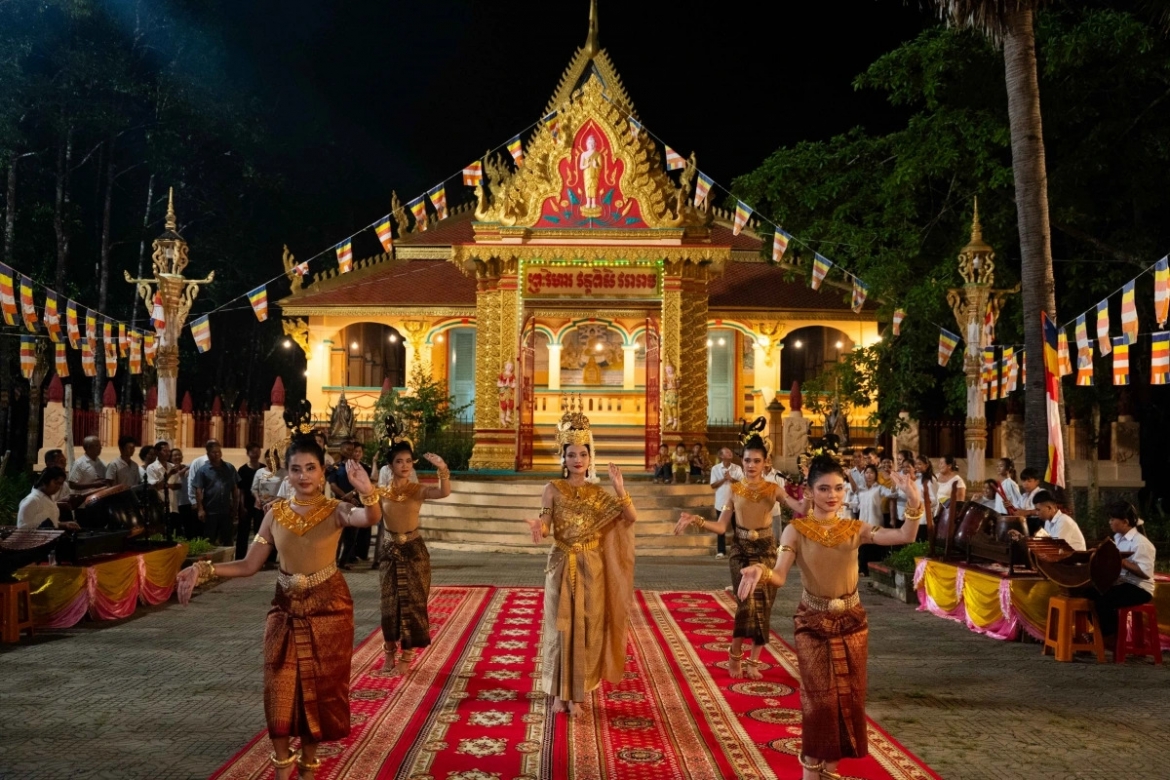 Heo năm móng vượt mốc trăm tỷ