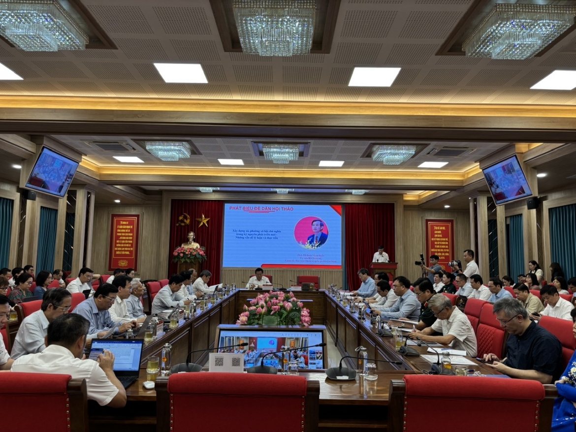 Toàn cảnh hội thảo