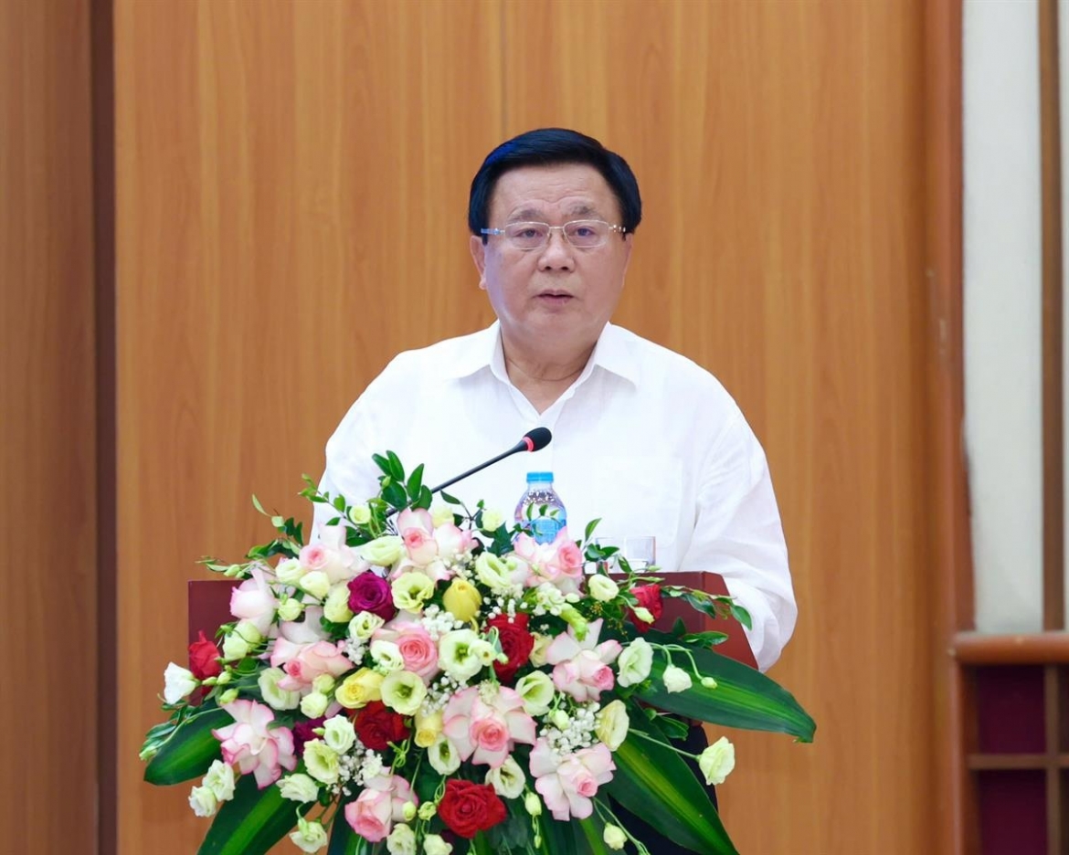 GS,TS Nguyễn Xuân Thắng phát biểu đề dẫn hội thảo. Ảnh: Mạnh Thắng